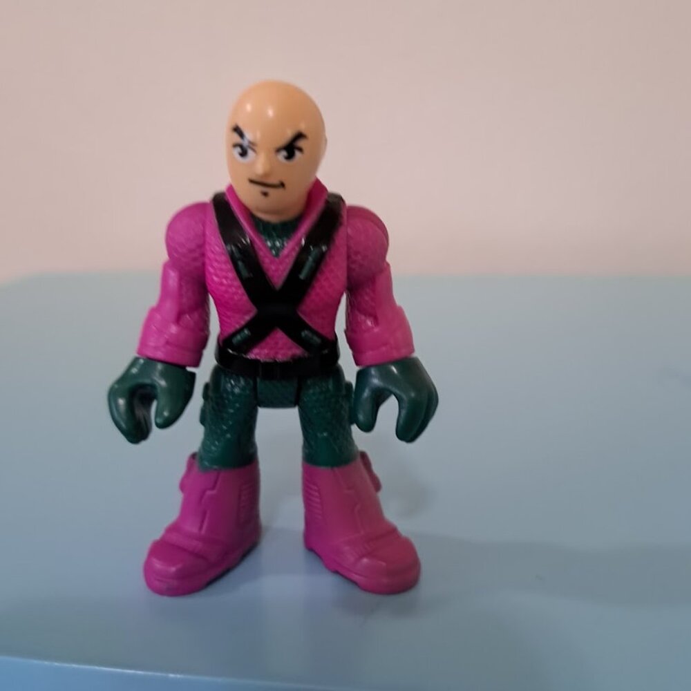 Fisher-Price Imaginext DC Super friends Lex Luther action figure DC Comics